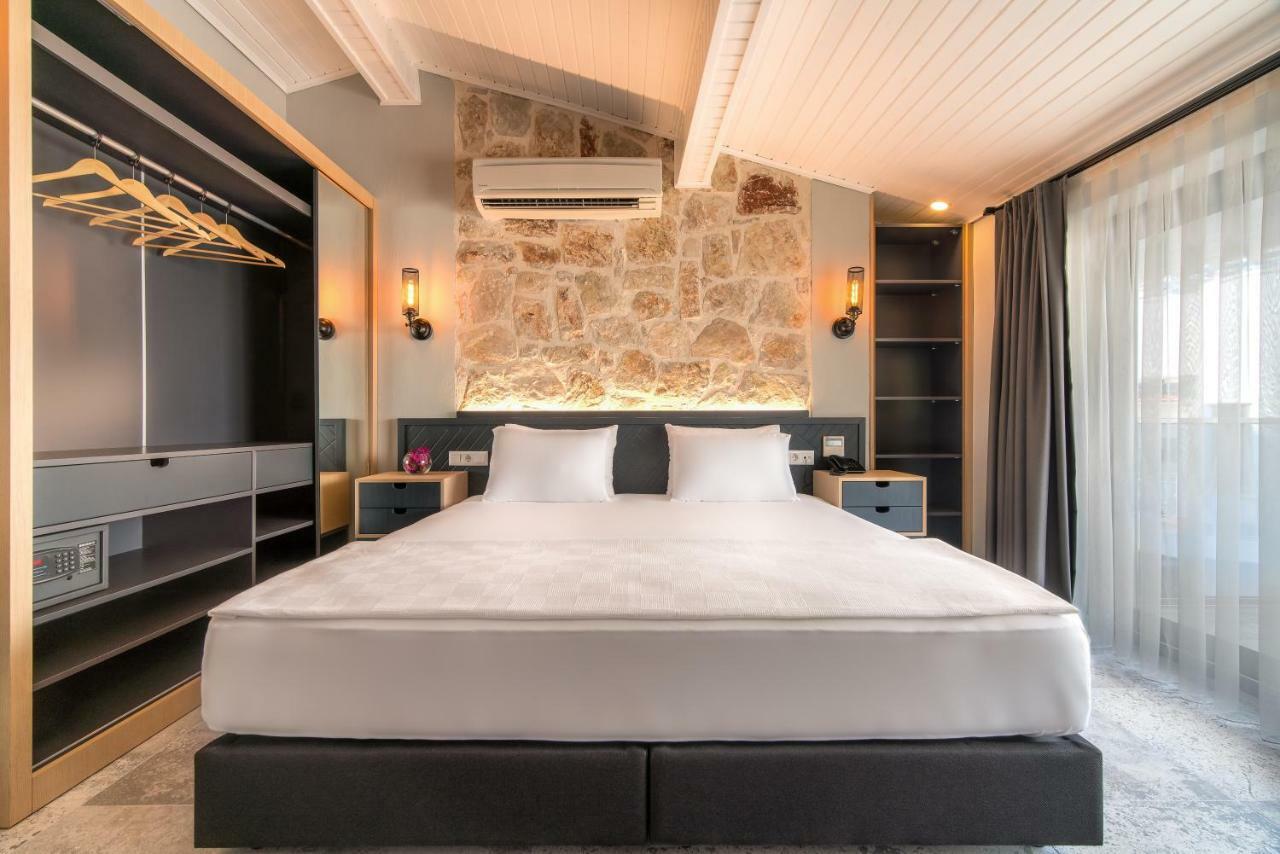 Isola 12 Hotel 卡斯 外观 照片